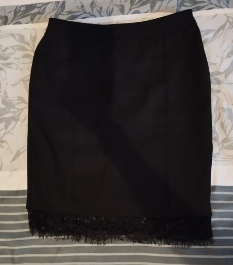 Čierna sukňa s čipkou, s.oliver,s