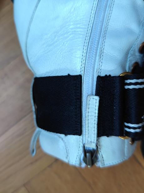 Twinset originál celokozenne workery, 37