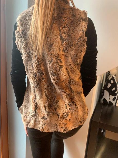 Chlpatá vestička, s