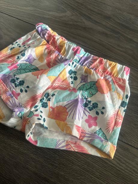 Pekne sortky, dopodopo,86