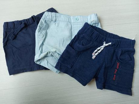 Darujem kraťasy 3ks, next,74