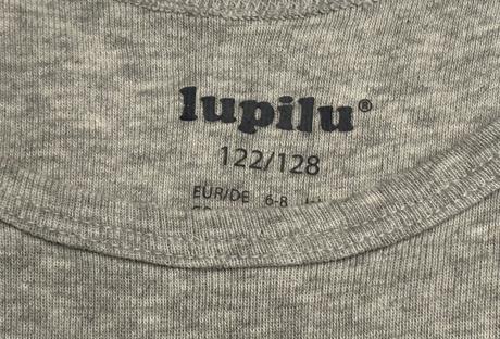 5x tielko veľ. 122/128, lupilu,128