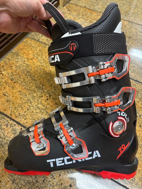 Lyžiarky tecnica, tecnica,38