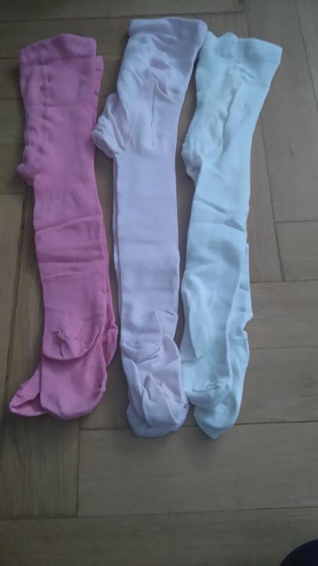 Menší balík oblečenia, 68–80