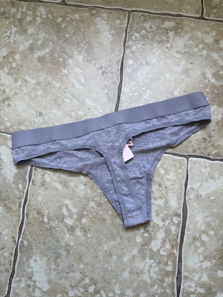 Nohavičky vs, victoria's secret,l