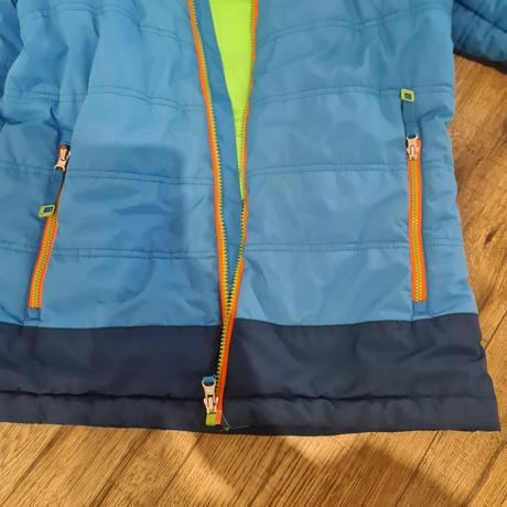 Lyžiarska bunda, 146