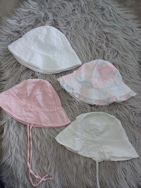 Letné klobúky 12m 4x, 50