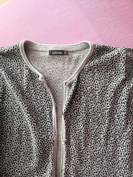 Svetrík, in extenso,152