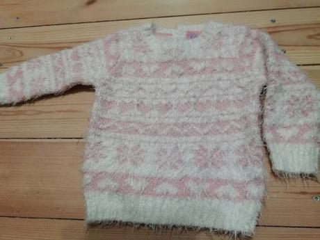 Svetrík so srdiečkami, f&f,80