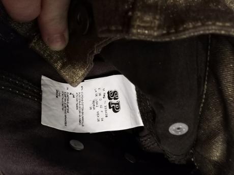 Zlate nohavice motivi, s