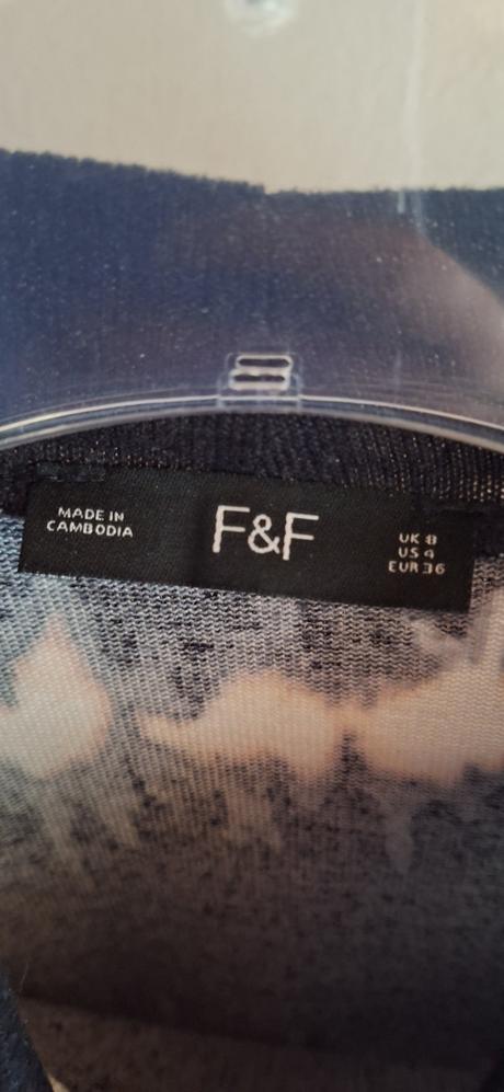Pekný komplet, f&f,36