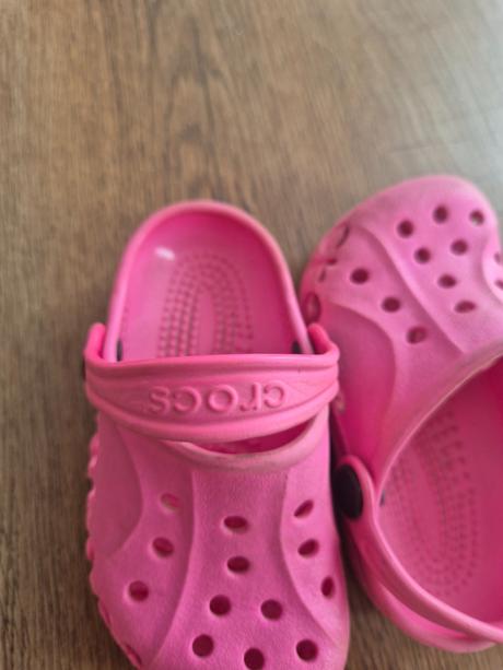 Papuče, crocs,23