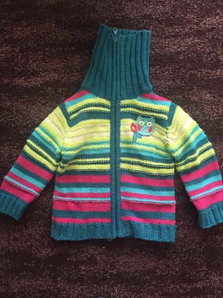 Farebny svetrik, cherokee,92