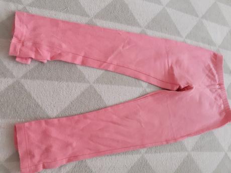 Ruzove dievcenske leginy s maslickami, calzedonia,110