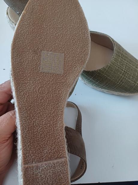 Dámske topánky na platforme, 40