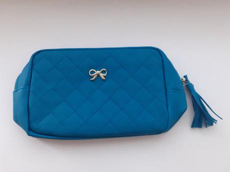 Tyrkysova kozmeticka tasticka, 