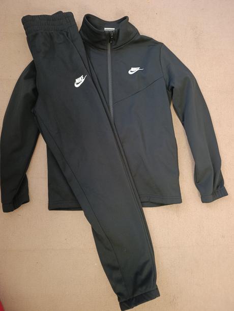 Súprava nike, nike,152