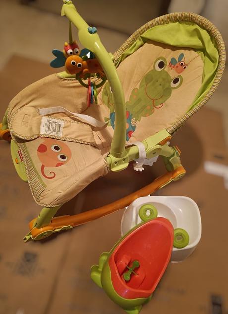 Vibracne hojdacie kresielko fisher price, 