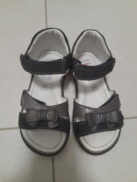 Sandalky lasocki, lasocki,24