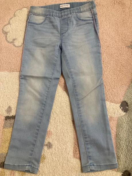 Dievčenské rifle, reserved,104