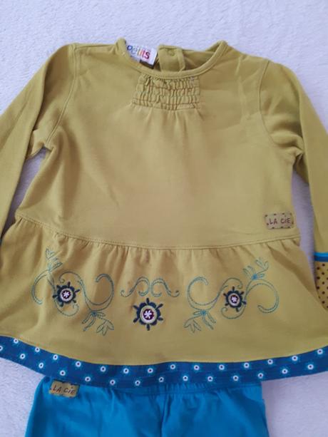 Dievčenské oblečenie, 98