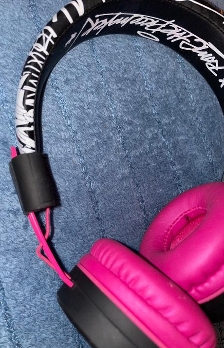 Slúchadla buxton bhp, 