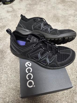 Turisticko športová obuv, ecco,36