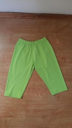 Dievčenské legíny po kolená., 104