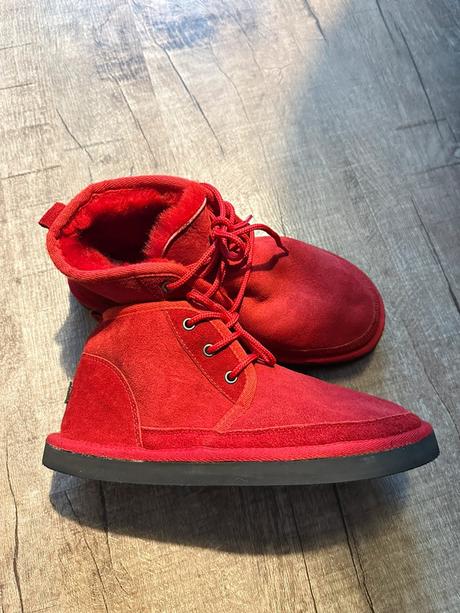 Ugg krásne červené veľ. 39/40, ugg,39