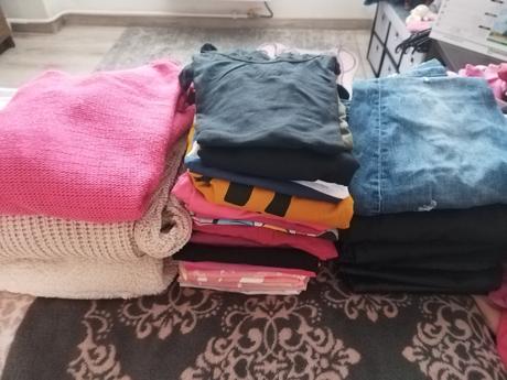 Balík oblečenia, m