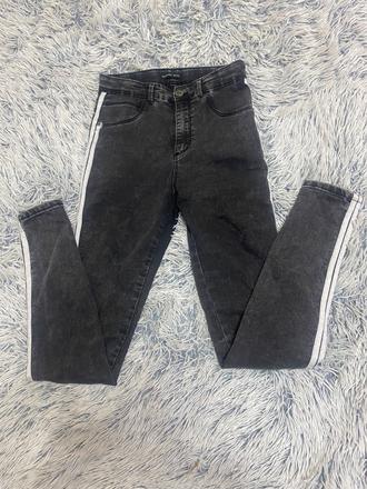 Dievčenské rifle s bielym pásom na boku, reserved,164