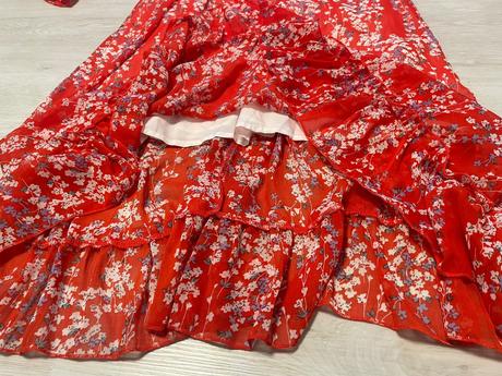 Ľahké šaty.vel.xl zn.schein, 44