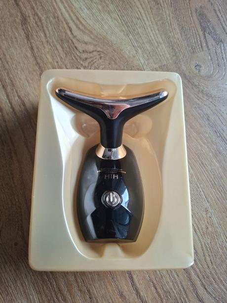 Masazny pristroj na tvar, 