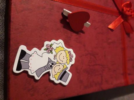 Darčeková krabička červená 11,5 x 15,5 cm,