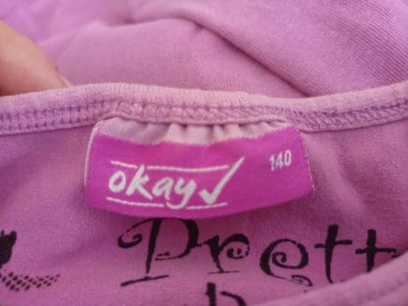 Outfit 1 (tepláky + 3x tričko),