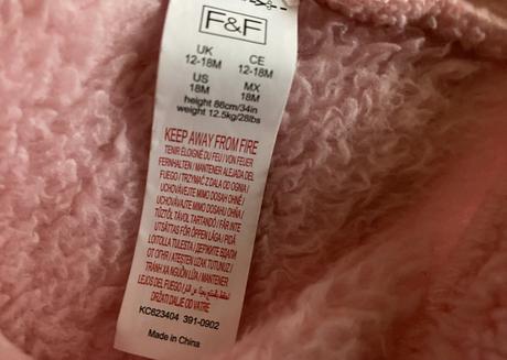 Teplá mäkká mikina s aplikáciou v. 86, f&f,86