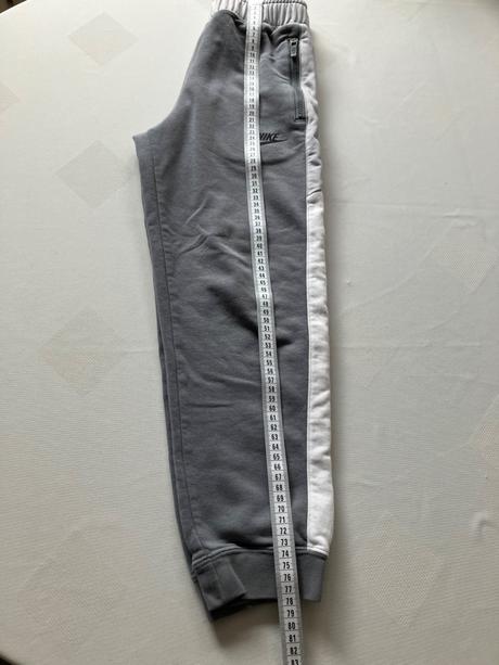 Tepláky, nike,140