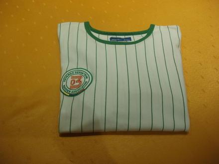 Biele tričko so zelenými prúžkami devergo, xl