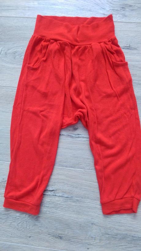 Nohavive so znizenym pudlom, h&m,86