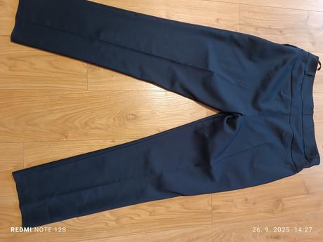 Dámske nohavice, 46