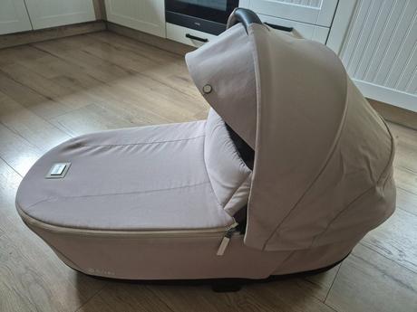 Vanička, cybex,cybex e-priam