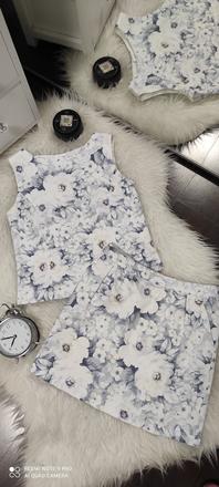 Nádherný komplet suknička+top, 152