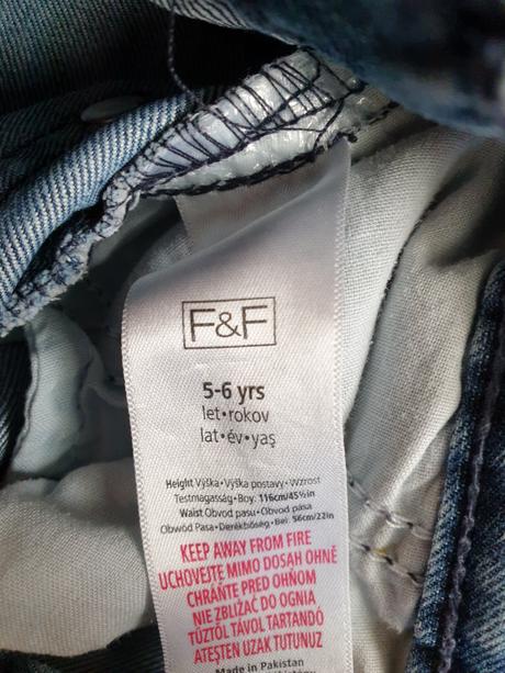 Zachovalé kraťasy, f&f,128