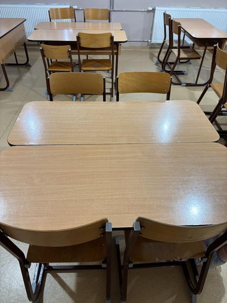 Školské lavice a stoličky, 