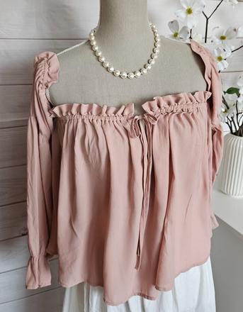 Pekná lahulinká blúzka, s