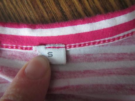 Tricko pasikave velmi ozivi ked sa oblecie, s