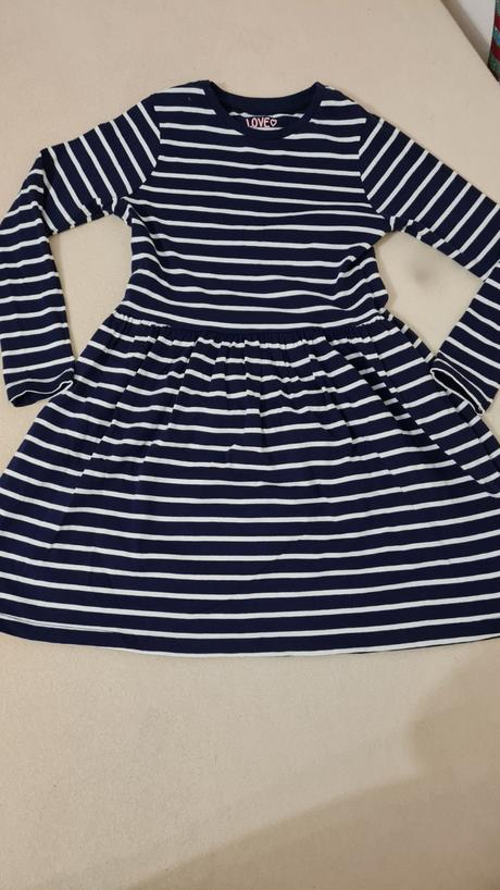 Šaty veľ. 122, f&f,122