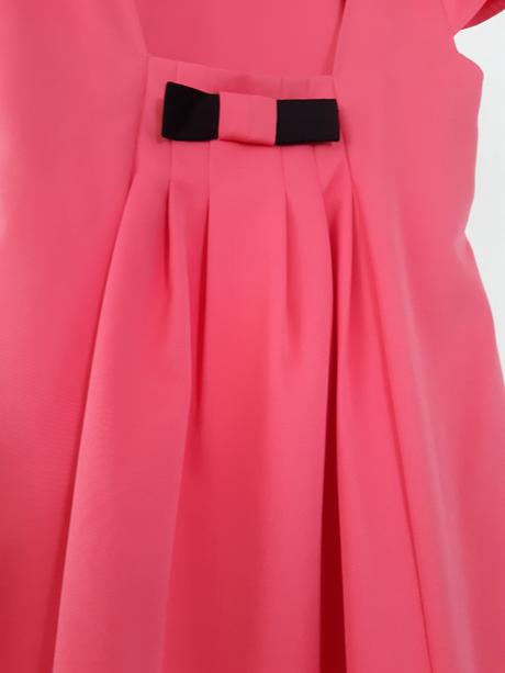 Dámske krátke šaty, 36