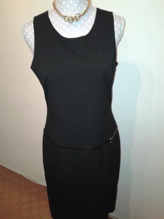 Čierne púzdrové šaty kapahl veľ. 38, 38