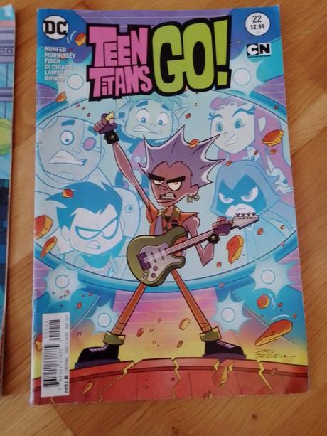 Titans go - 2 časopisy, 